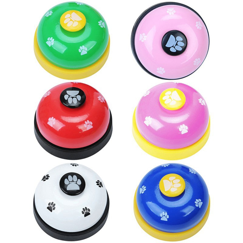 dog training button available in red/black, blue/yellow, green/yellow, pink/yellow, pink/black, and white/black.